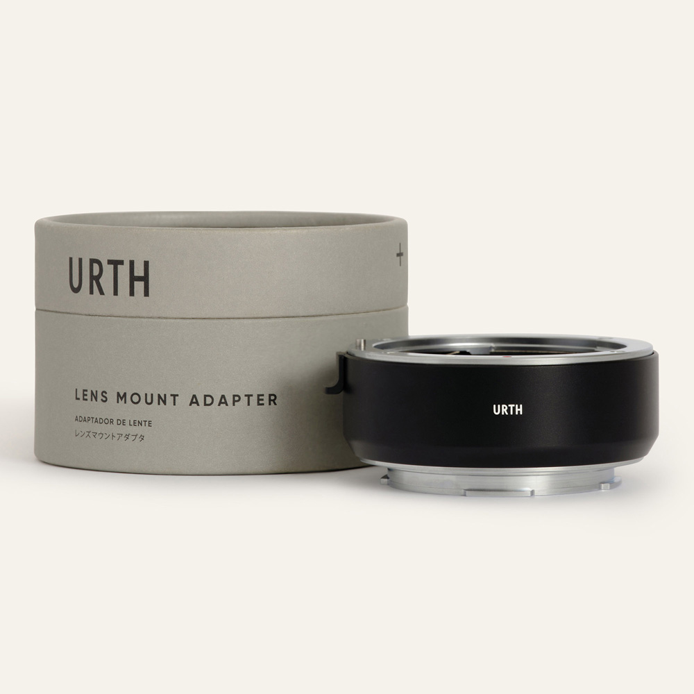 Urth Canon (EF / EF-S) Lens Mount to Leica L Camera Mount (Electronic)