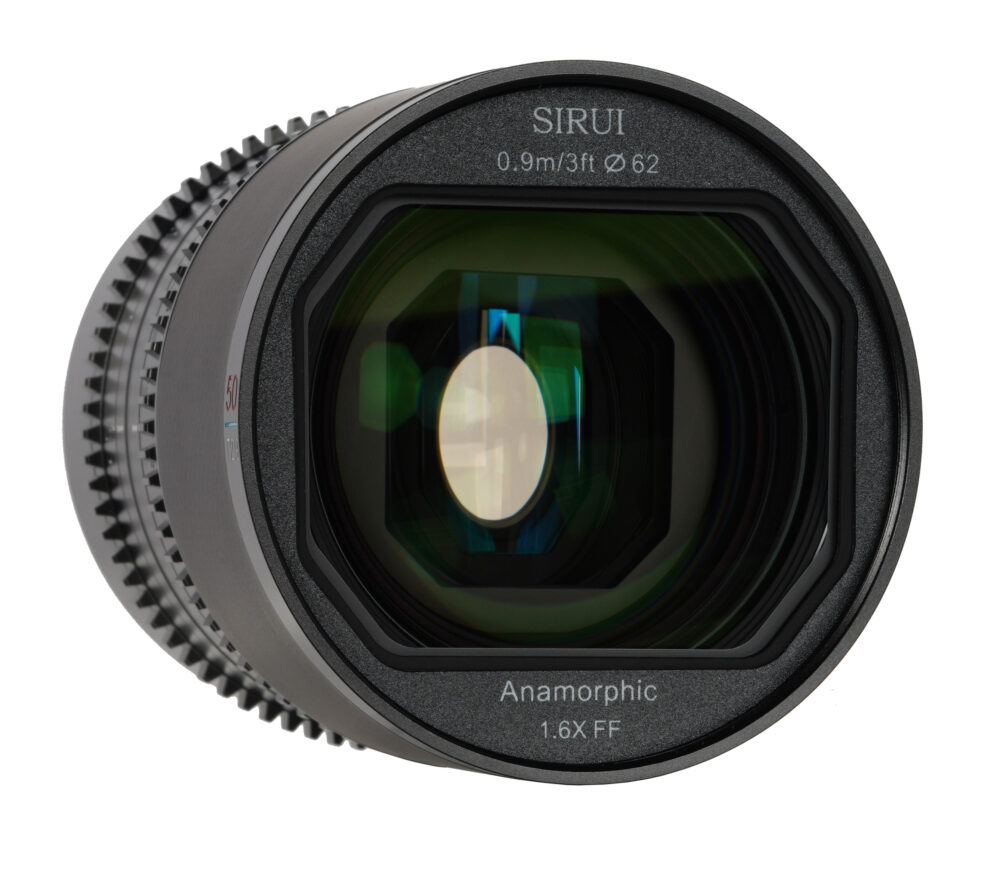 Sirui 50mm T2.9 Blue Flare 1.6X FF Anamorphic DL Mount (Carbon Fiber) - Image 5