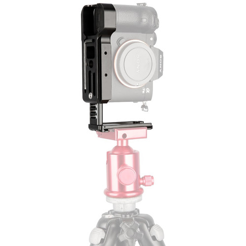 Niceyrig L-Bracket for Select Sony a7 and a9 Series Cameras with Built-in Quick Relase Plate - Image 5
