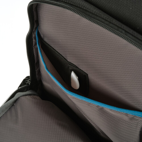 Tenba Cineluxe v2 Shoulder Bag 21 Hightop - Black - Image 6