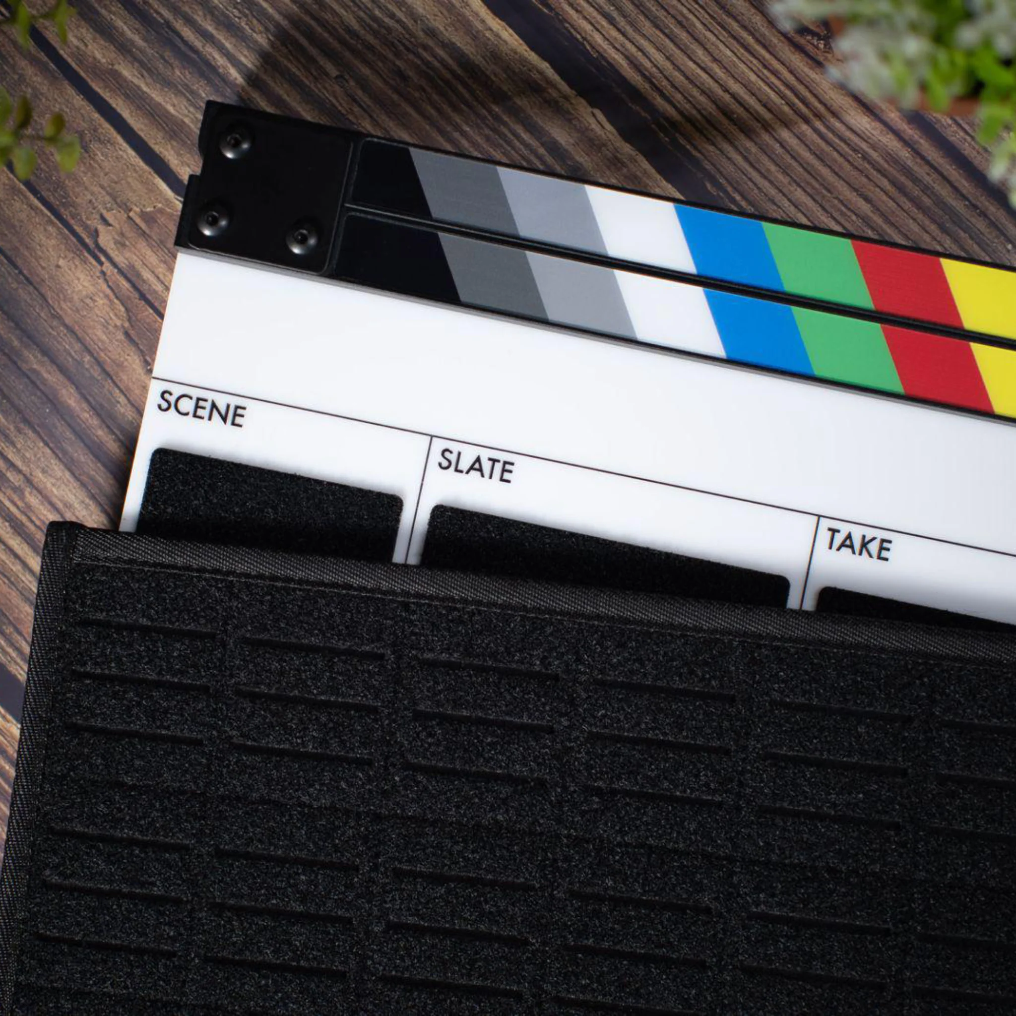 Filmsticks Wet Weather Gripsticks Clapperboard Kit (USA) - Medium - Image 5
