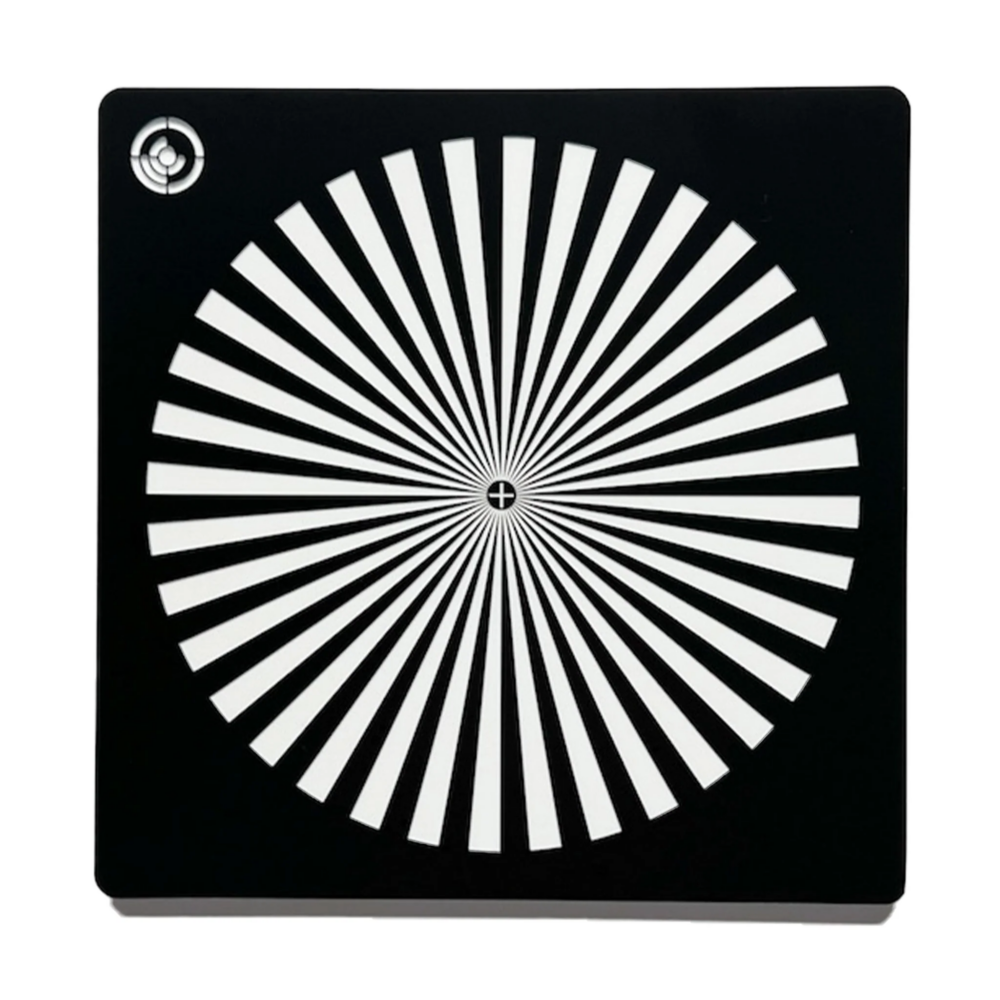 Forty One Thirty Camera Lens Focus Star 100mm - Black/White