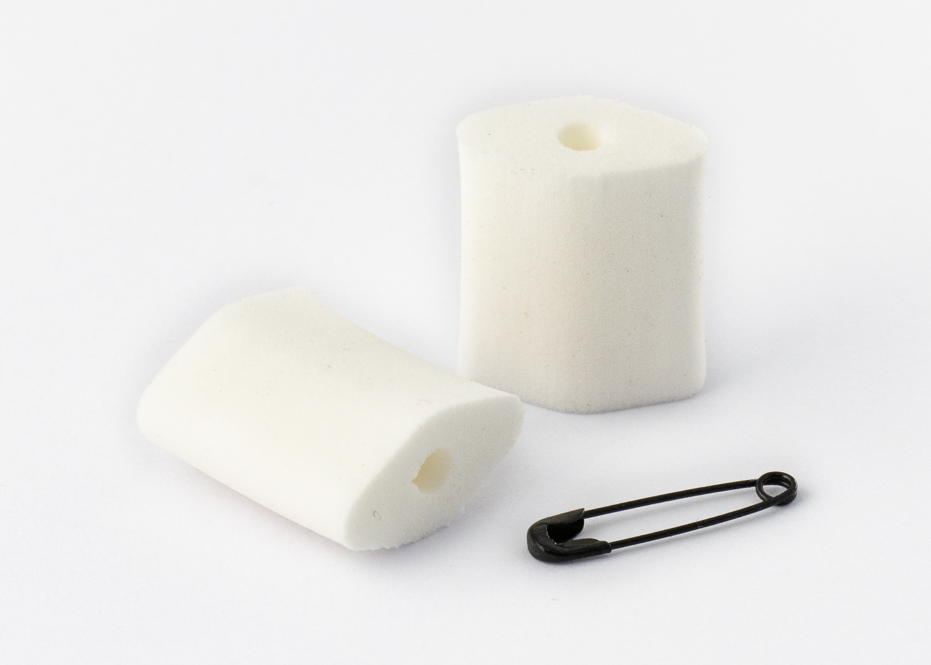 Hide-a-mic Foam-O Regular universal foam microphone mounts - White - Image 2