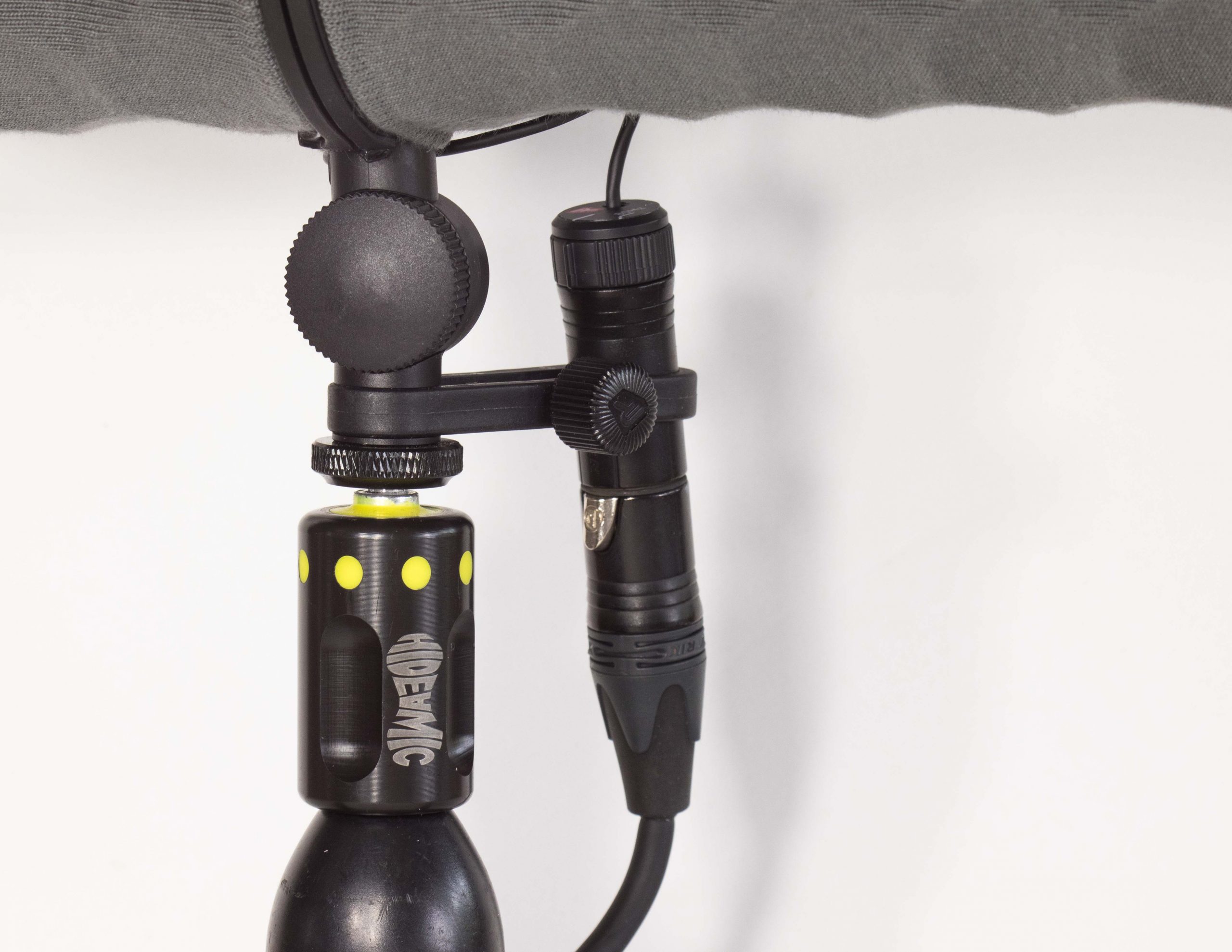 Hide-a-mic Re:pose Acoustic noise reducer - Image 4