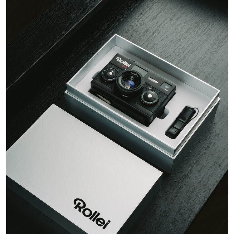 Rollei 35AF Camera - Black - Image 8