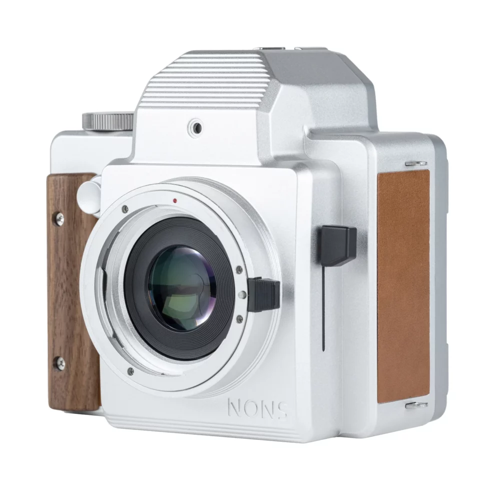 Alternative view of NONS SL645 (native EF mount)