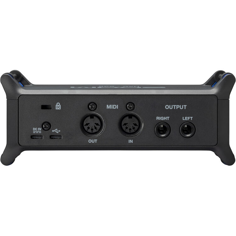 Zoom UAC-232 USB-C Audio Interface - Image 6