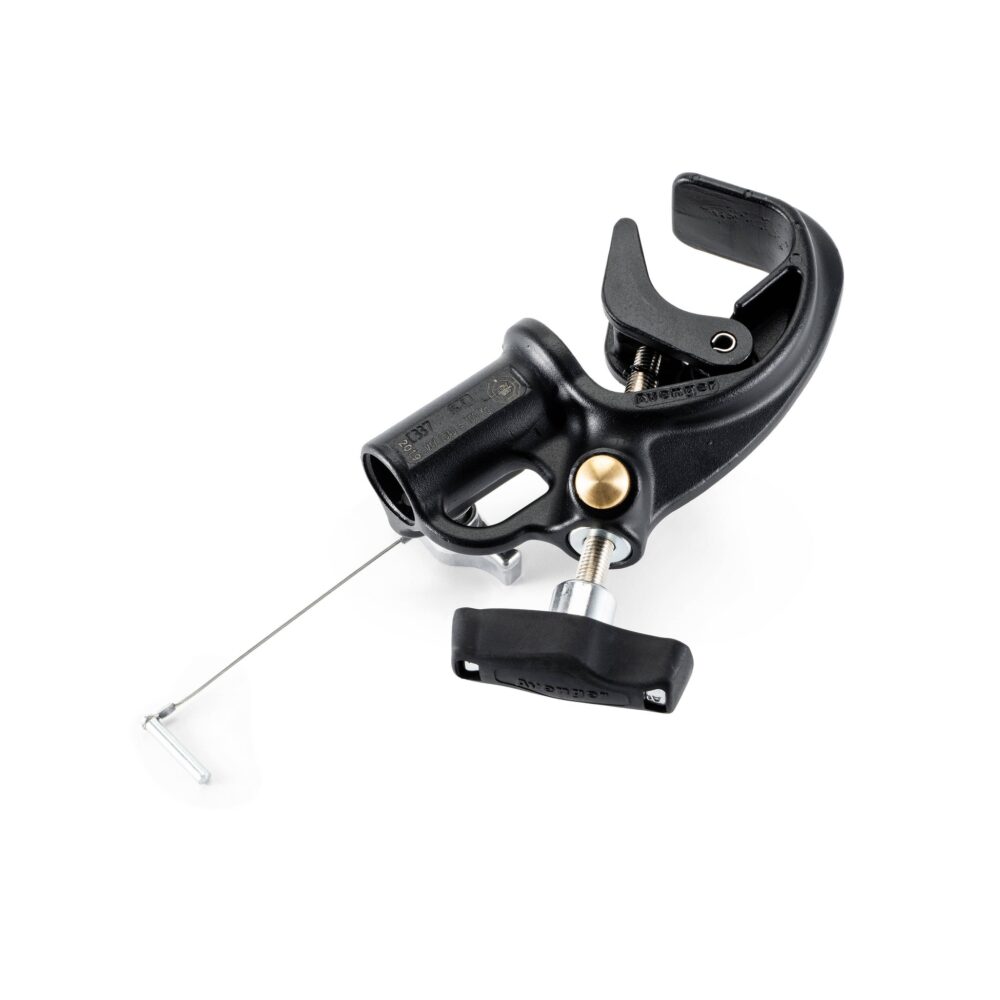 Avenger C337 Quick Action Clamp with 1-1/8" Socket