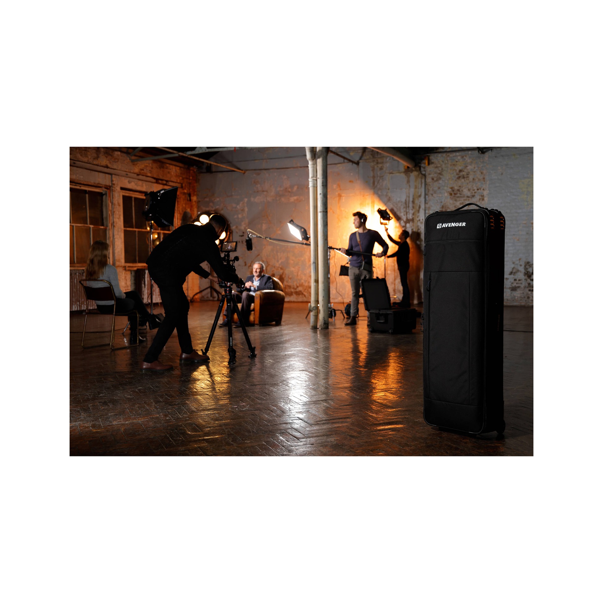 Avenger Triple C-Stand Roller Case