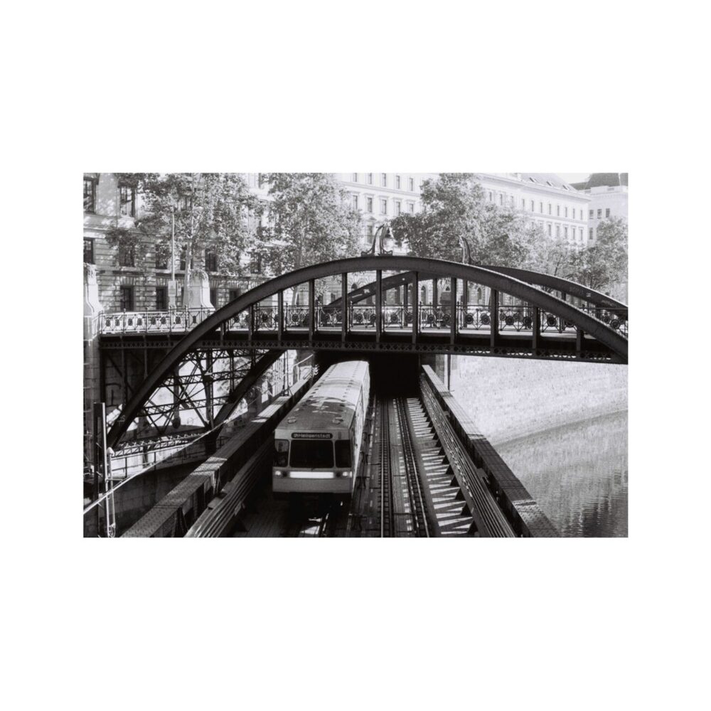 Lomography Berlin Kino 400 Black and White Negative Film - 35mm, 36 Exposures