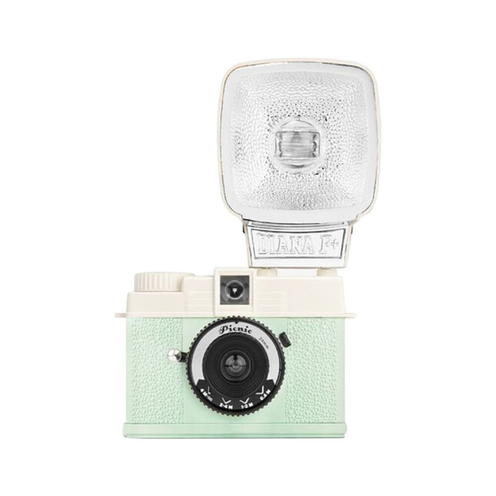 Lomography Half-Frame Lomourette Camera – Picnic Edition