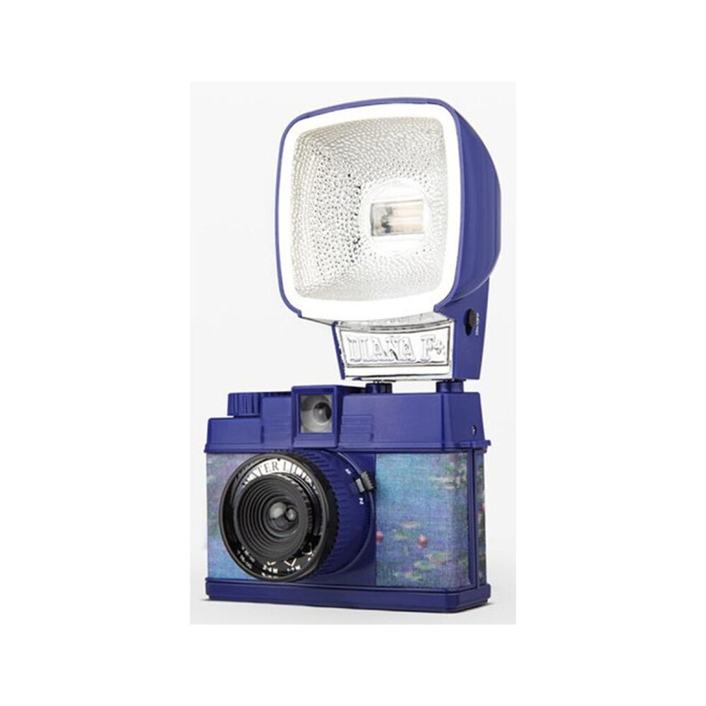 Lomography Half-Frame Lomourette Camera - Water Lilies Edition
