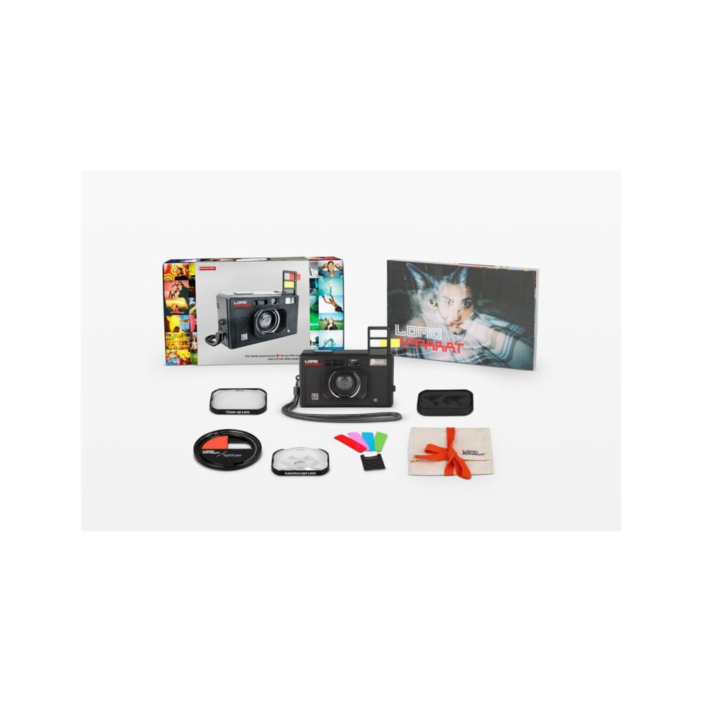 Lomography LomoApparat 21mm Point & Shoot Film Camera (Black)