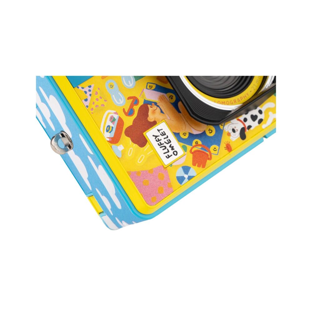 Lomography LomoApparat 21mm Wide-Angle Camera – Fluffy Omelet Edition