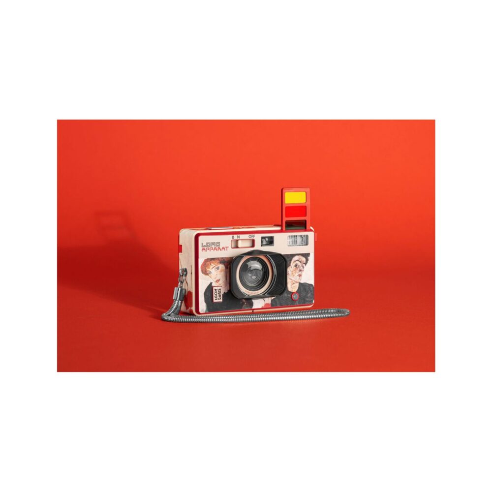 Lomography LomoApparat 21mm Wide-Angle Camera (Schiele Edition)