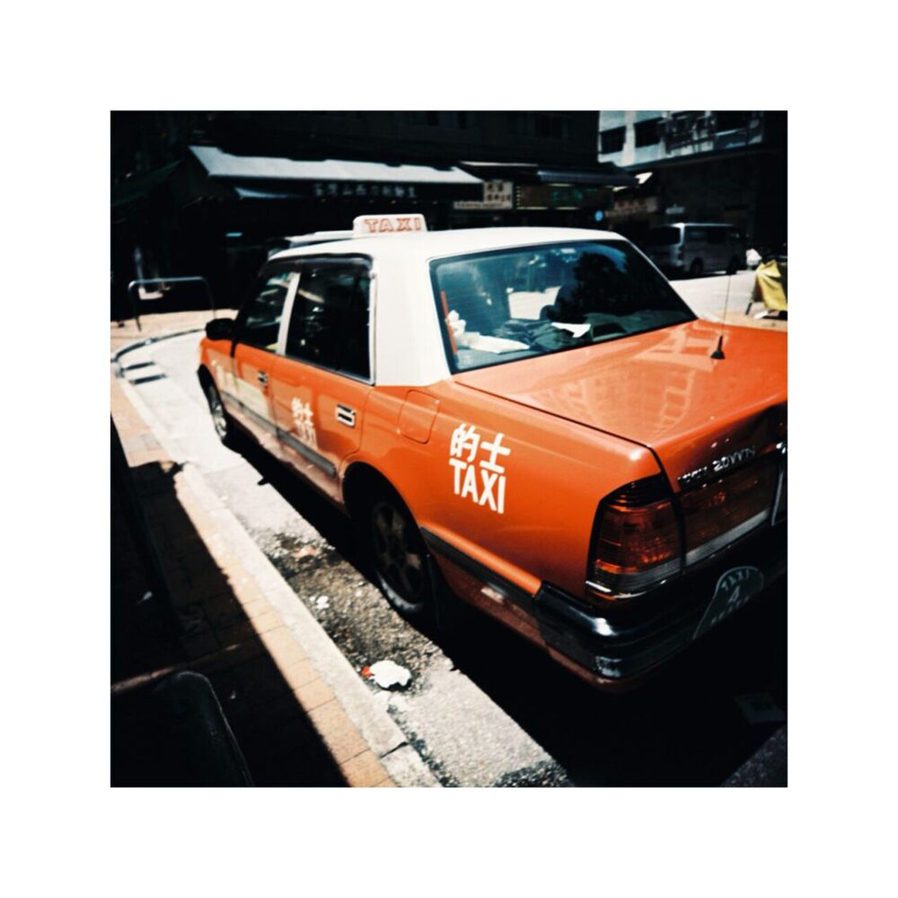 Lomography LomoChrome Color '92 Sun-Kissed 400 Color Negative Film (120 Roll Film)