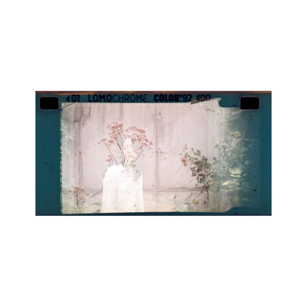 Lomography LomoChrome Color ’92 Sun-Kissed Color Negative Film 110 Cartridge, 24 Exposures, ISO 400
