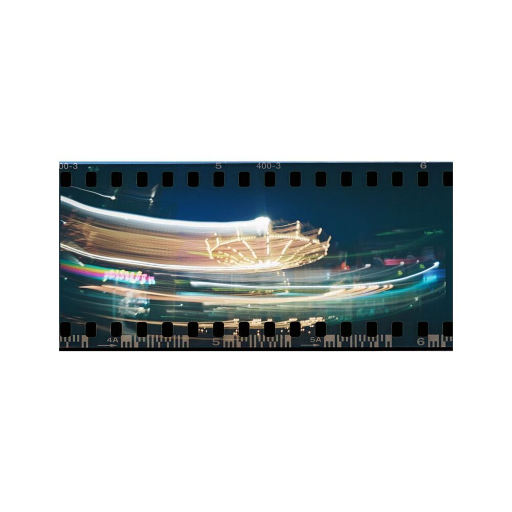 Lomography Sprocket Rocket 35mm Film Camera - Coconut White