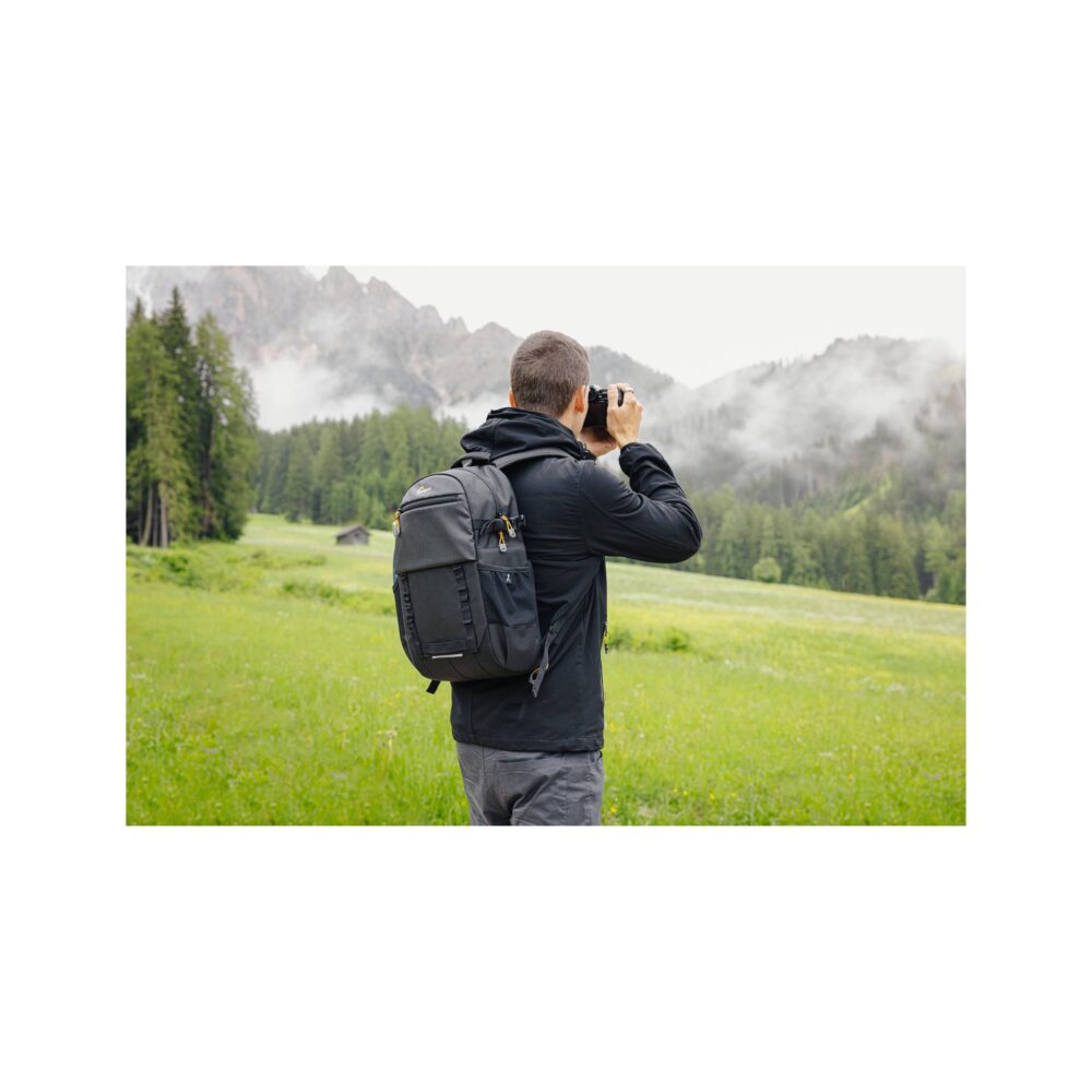 Lowepro Adventura BP 150 III Backpack (Black)