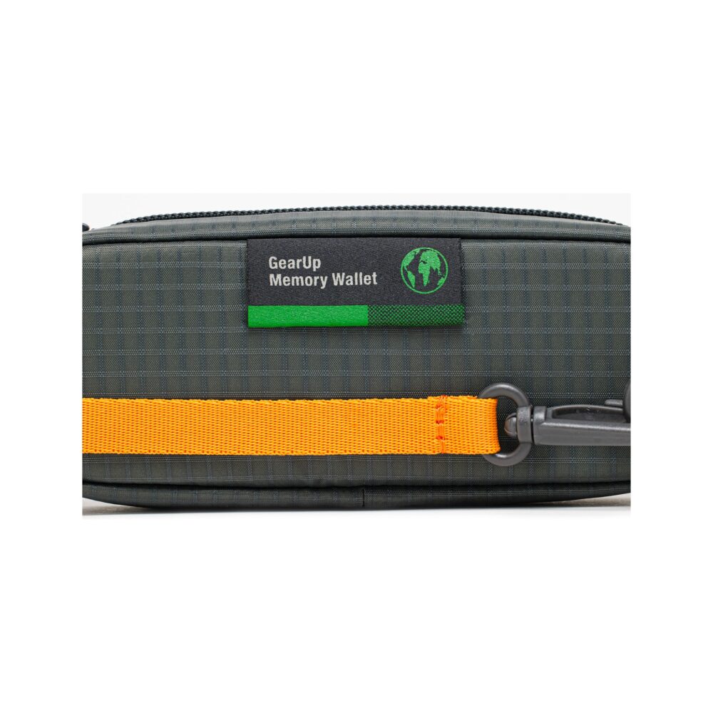 Lowepro GearUp Memory Wallet 20D (Gray)