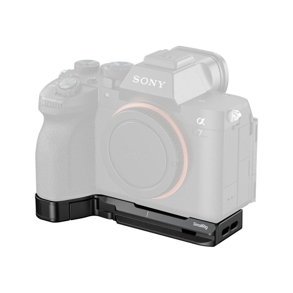 SmallRig 6033 Baseplate with AirTag Slot for Sony a7 V / a7R V / a7 IV / a7R IV / a7S III / a1