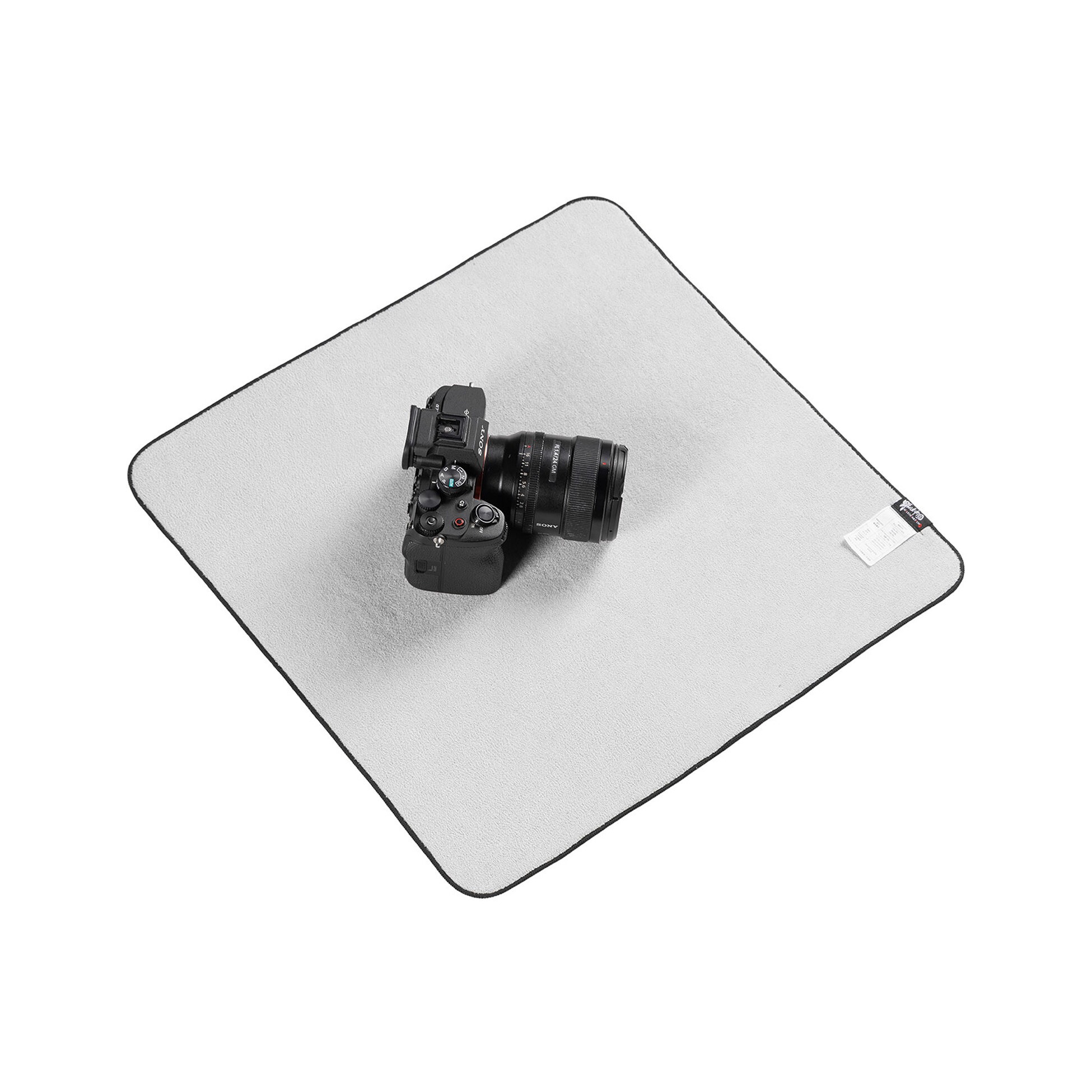 SmallRig 6042 Wild China Film Series Camera Wrap (Black-Necked Crane Pattern)