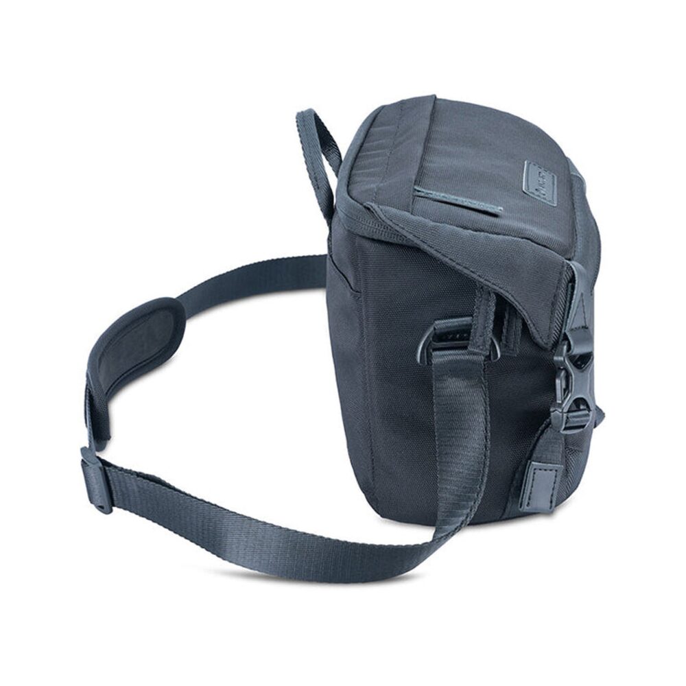 Vanguard VEO GO 24M Camera Shoulder Bag (Black)
