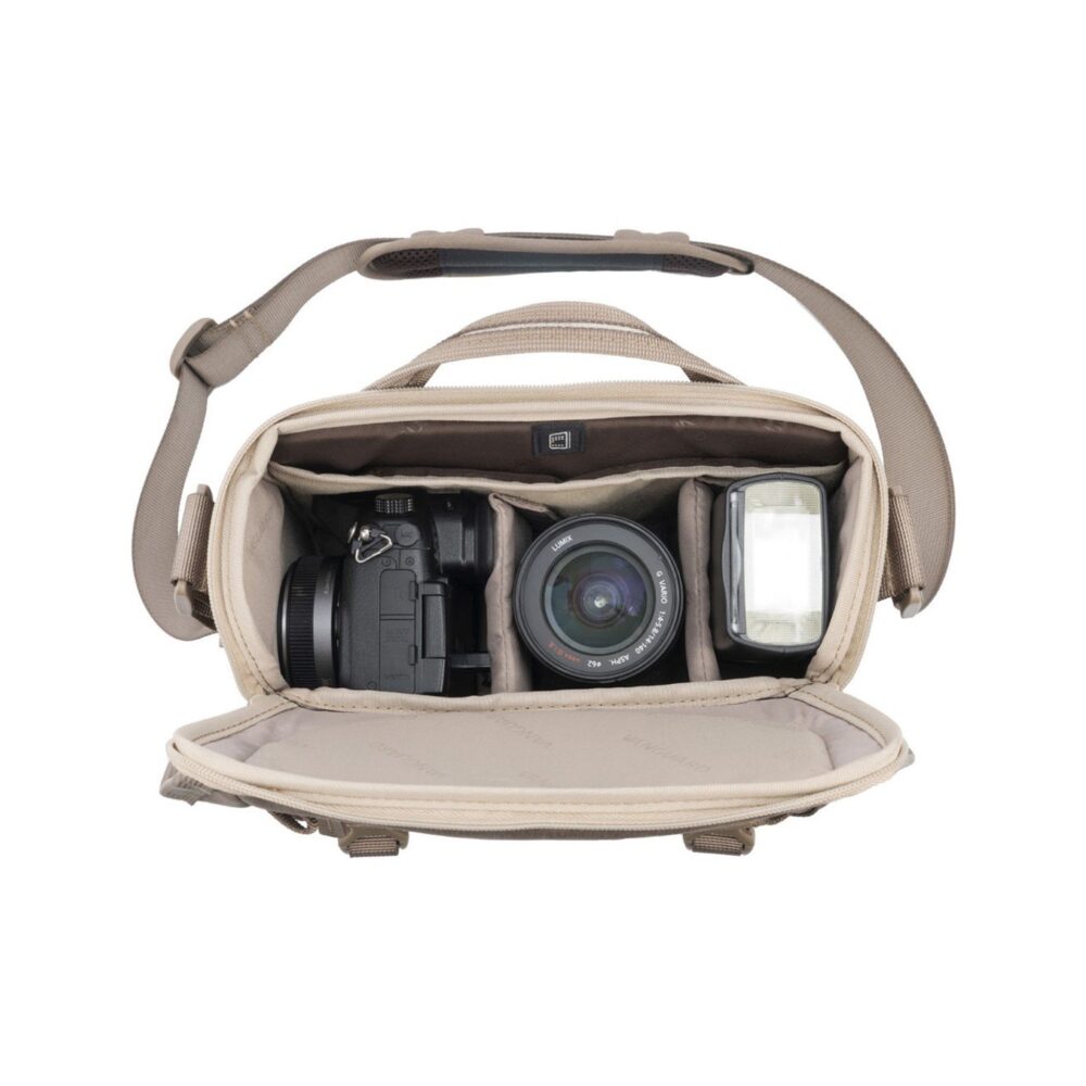 Vanguard VEO RANGE 21M Messenger Camera Bag (Tan, Small)