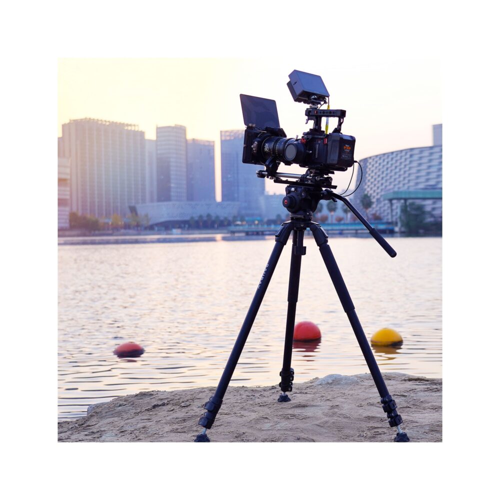 RAUBAY 70.8″ Fluid Head Video Tripod DV-3