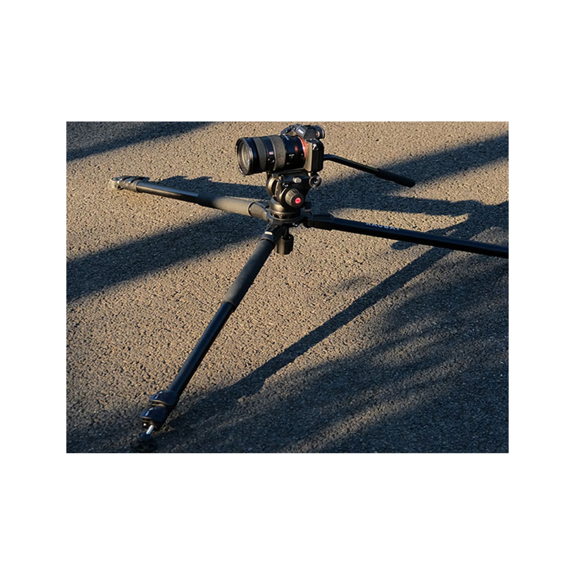 RAUBAY 70.8″ Fluid Head Video Tripod DV-3