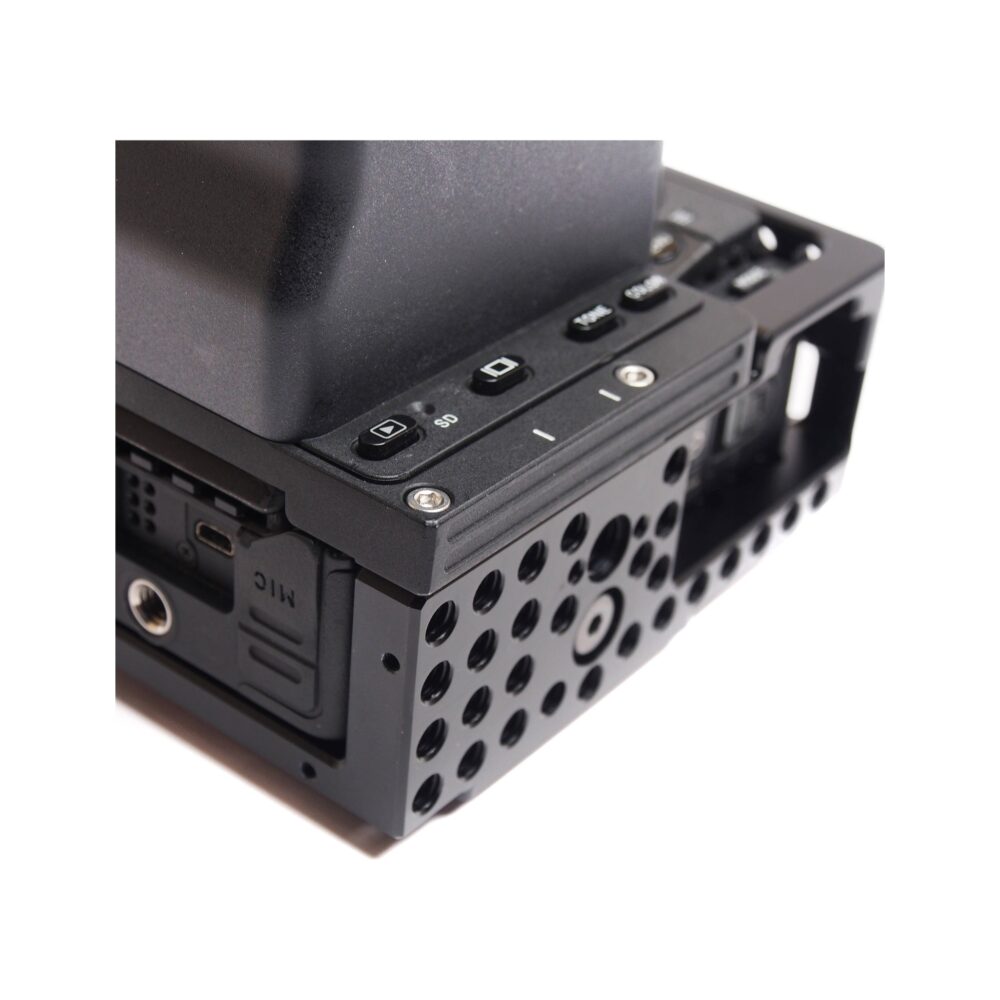 XLCS Designs Basic Cage Kit B for Sigma fp/fp L (Cage, Wooden Handle, Side Plate, L-Mount Body Cap)